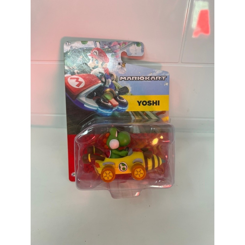 Nintendo Mario Kart Yoshi Bumble V Die-Cast Toy Vehicle Jakks Pacific New